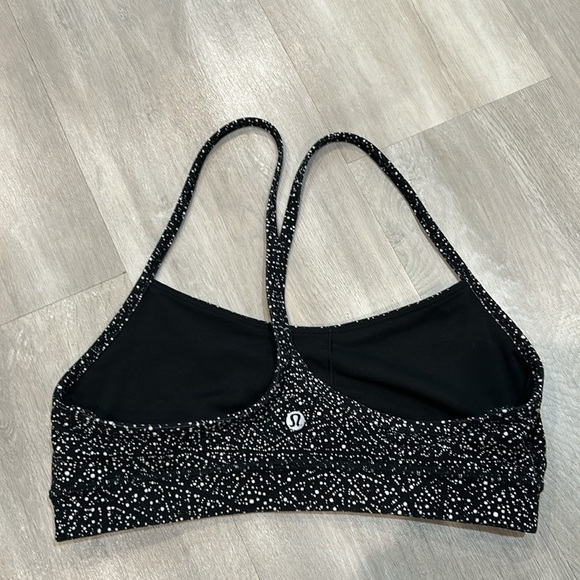 Lululemon Flow Y Bra - Picture 2 of 5